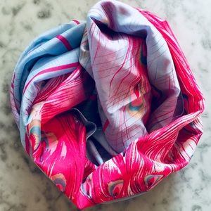 Stunning Vintage Gim Renoir Large Peacock Scarf